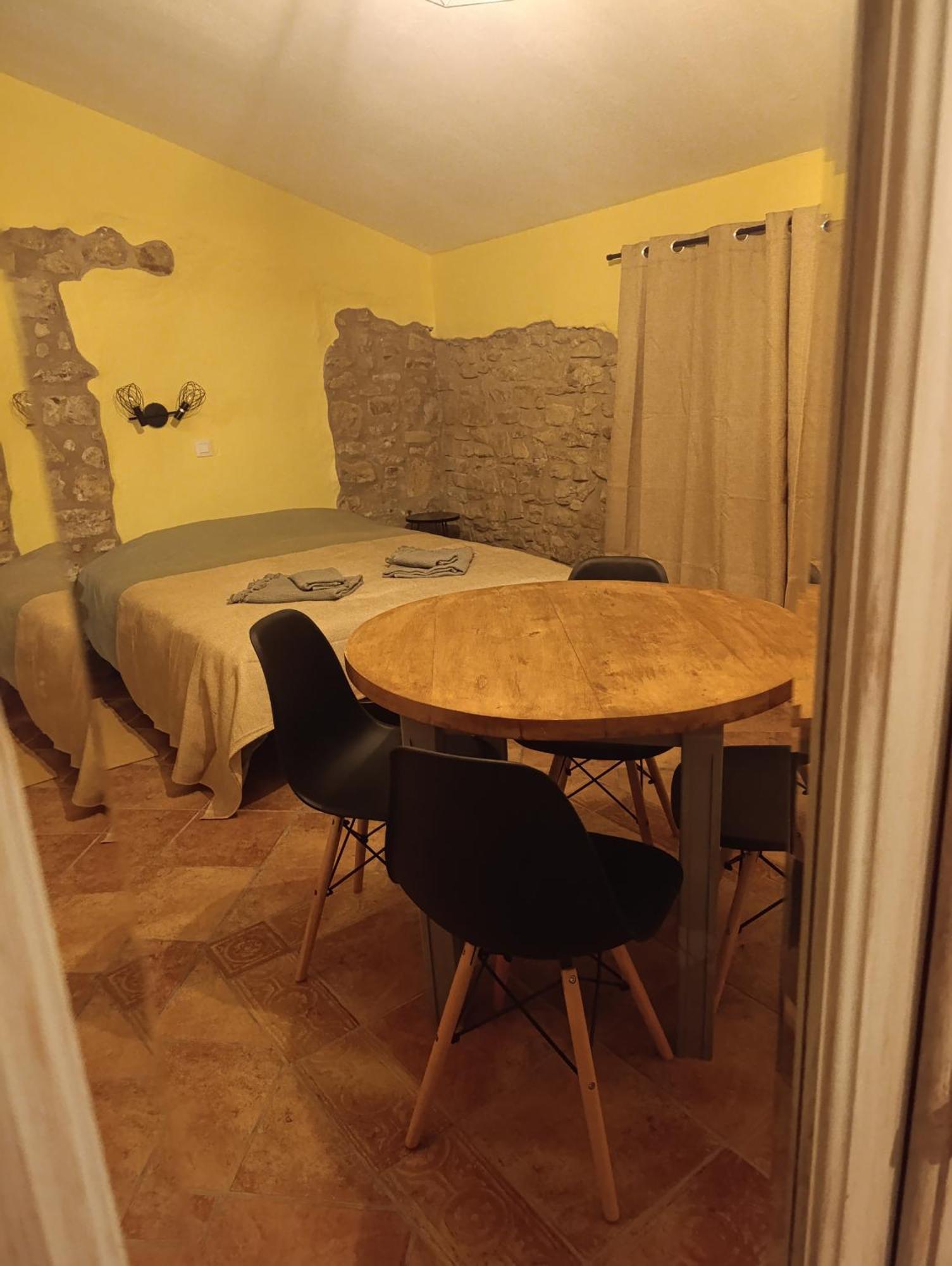 Mas Pitre Bed and Breakfast Besalú Εξωτερικό φωτογραφία